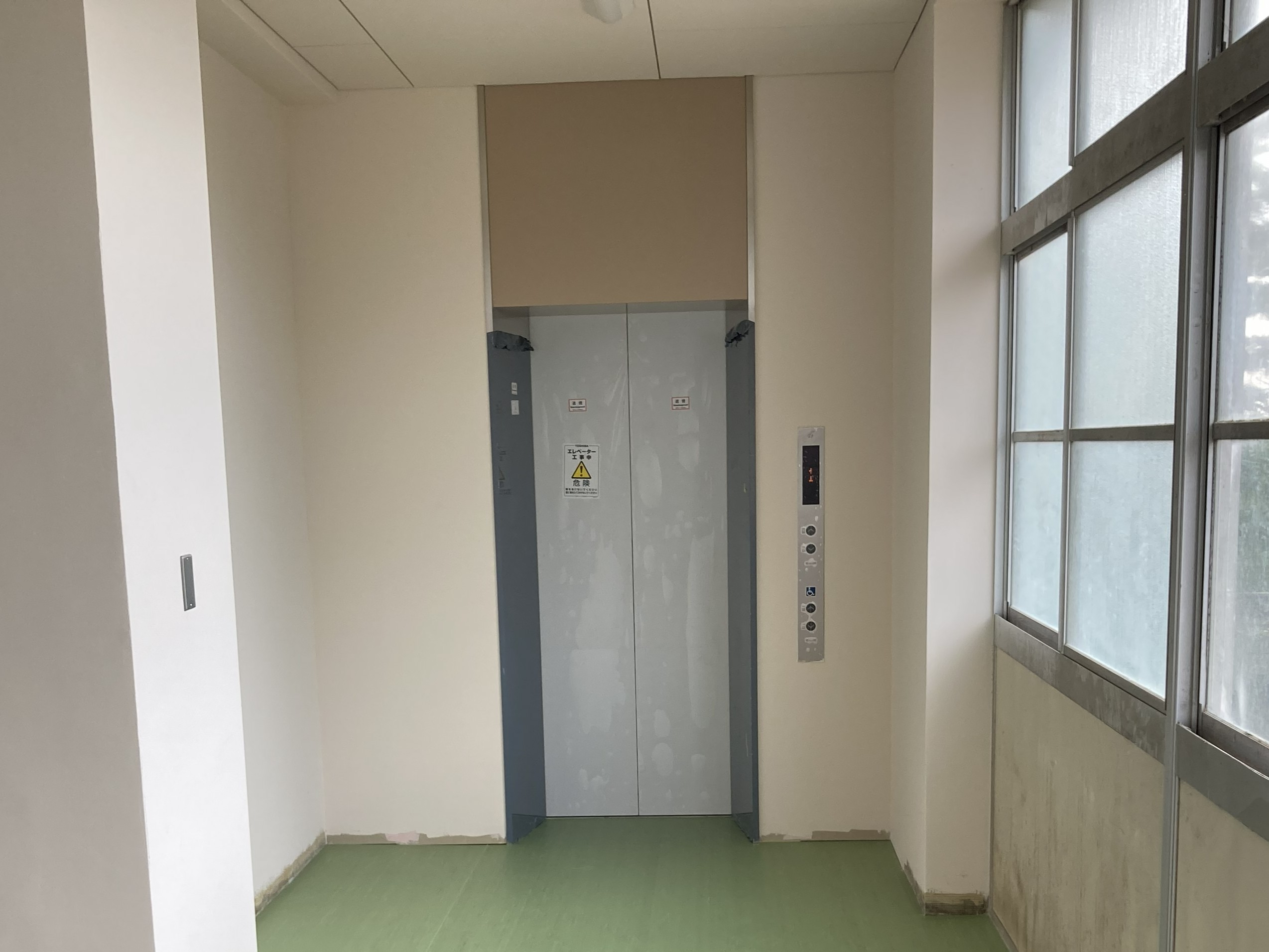 兵庫県立神戸甲北高等学校 エレベータ設置その他工事